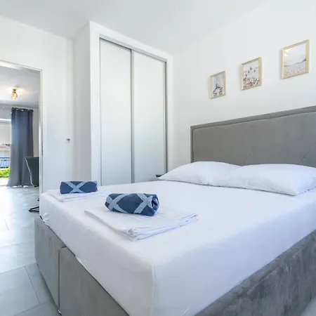 Appartement Stone House *