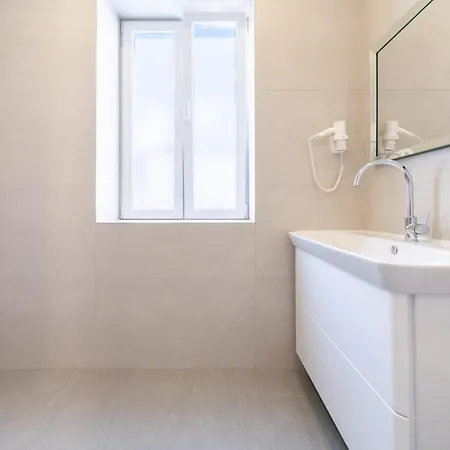 شقة Stone House Baška Voda