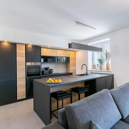 아파트 Stone House 바스카보다